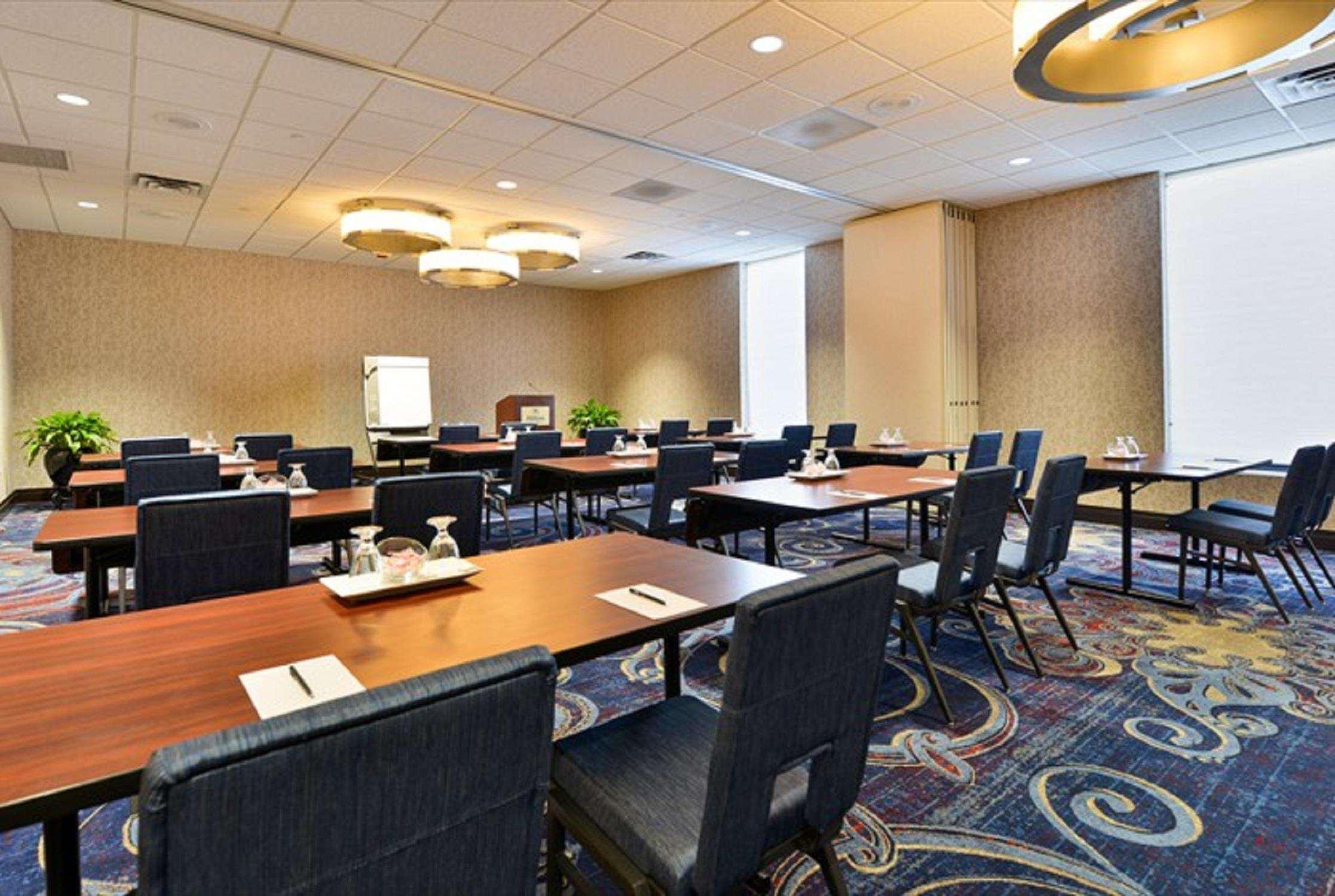 Hotel Belvoir Springfield Ngoại thất bức ảnh