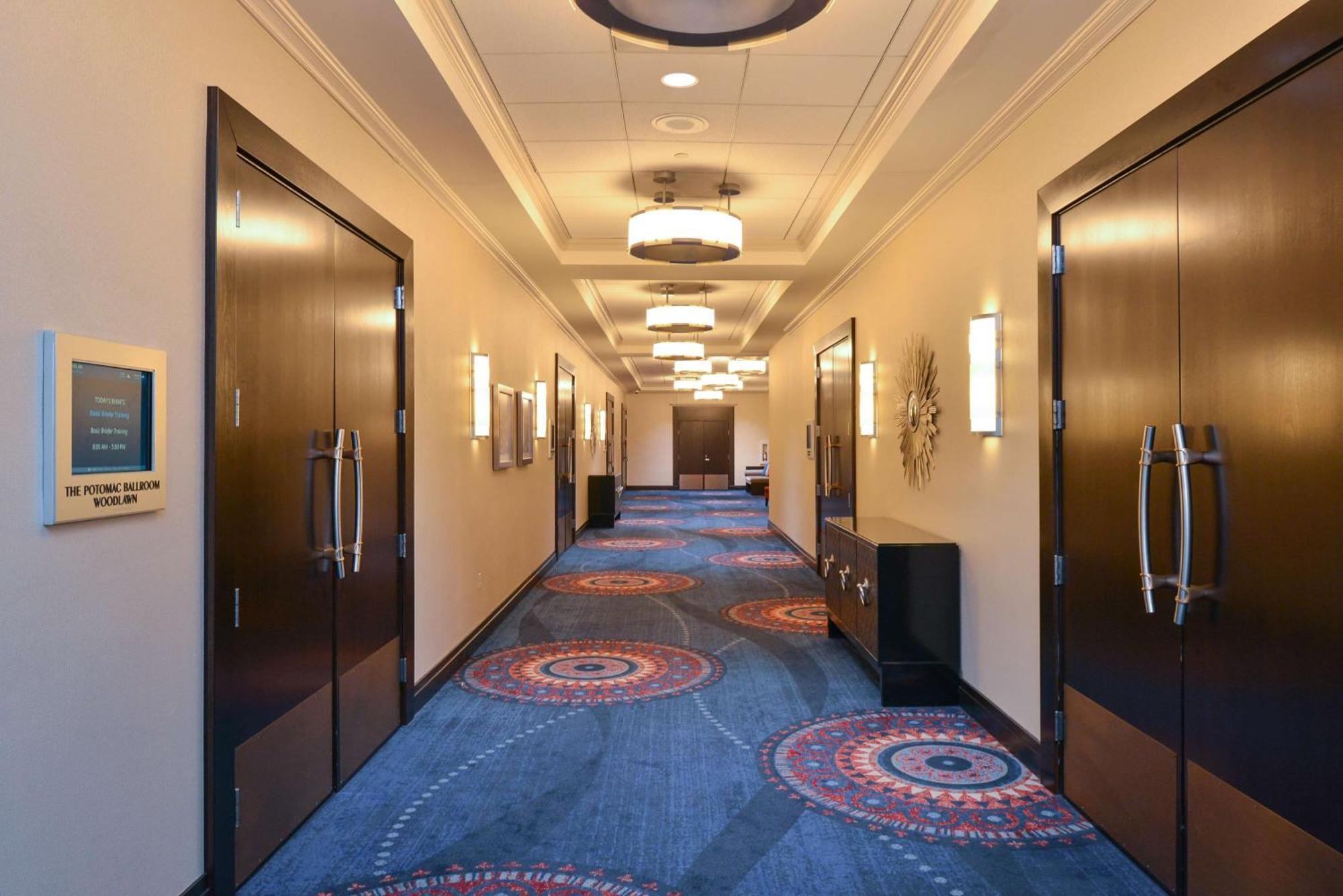 Hotel Belvoir Springfield Ngoại thất bức ảnh
